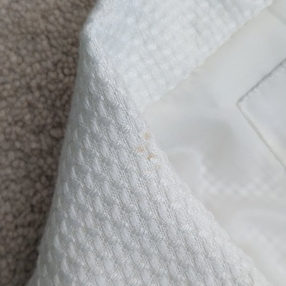 FOREVER 21 White Blazer Gold Buttons NWT - Picture 4 of 6